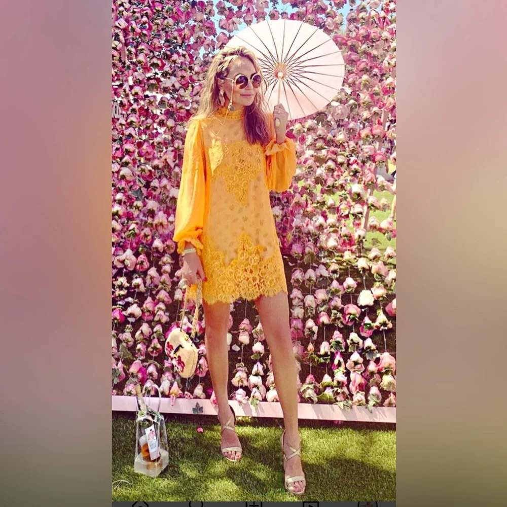 “Queen 4 A Day Dress” / Mango Summer Dress - Picture 1 of 6